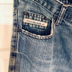 U.S. Polo Jeans Medium Wash Lightly Distressed